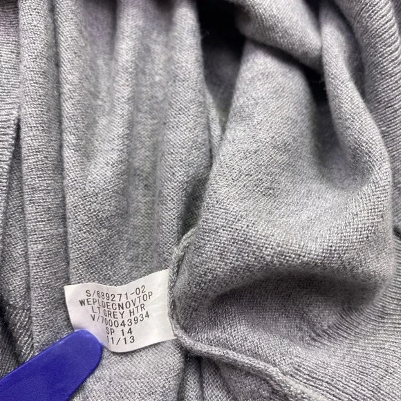 Banana Republic Womens Silk Blend V-Neck Sweater Grey Heather Medium Preppy - Picture 6 of 8